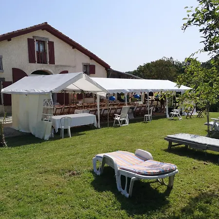 Entre Adour Et Montagne Pensionat