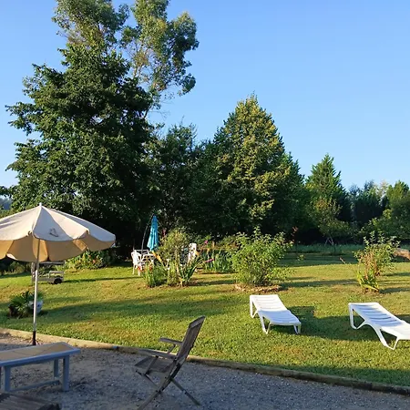 Entre Adour Et Montagne Affittacamere 4*